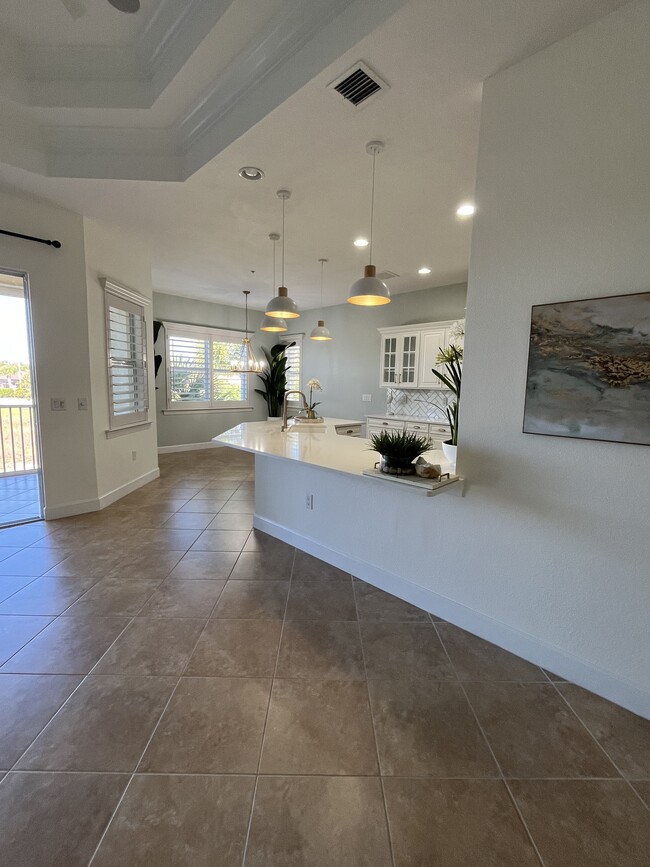 Breakfast Bar - 7877 Clemson St Unit 202