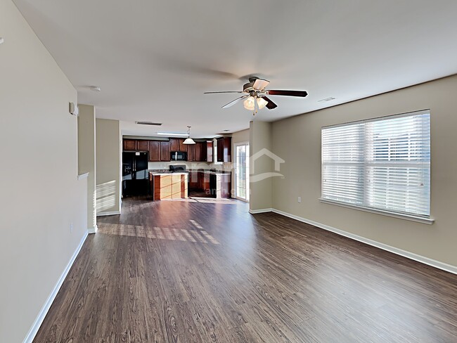 Photo - 2848 Tall Oaks Dr
