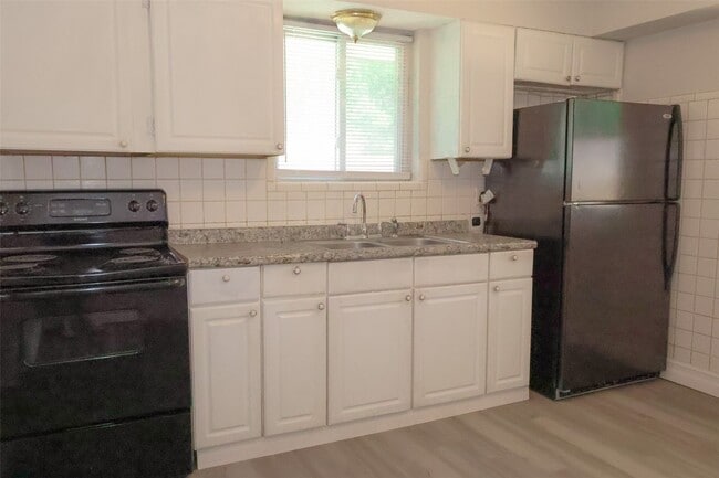 Photo - 4300 Begg Blvd