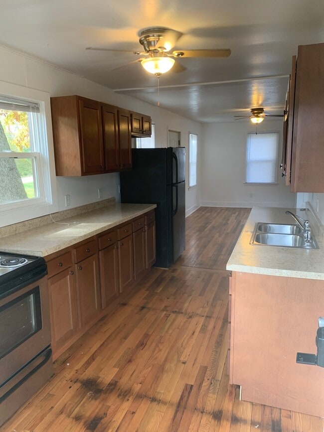 Photo - 3315 Valley Dr