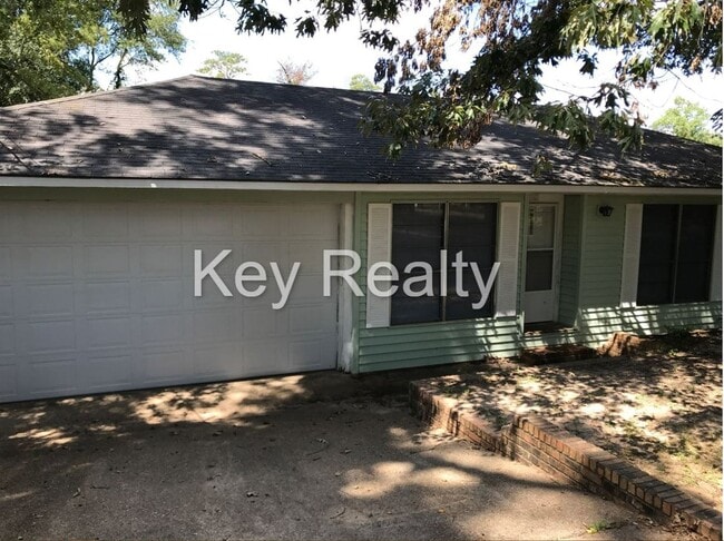 Building Photo - 1710 Creed St Rental