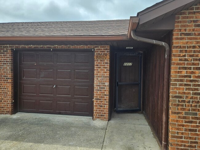 Photo - 8807 Bono Rd Unit 8807