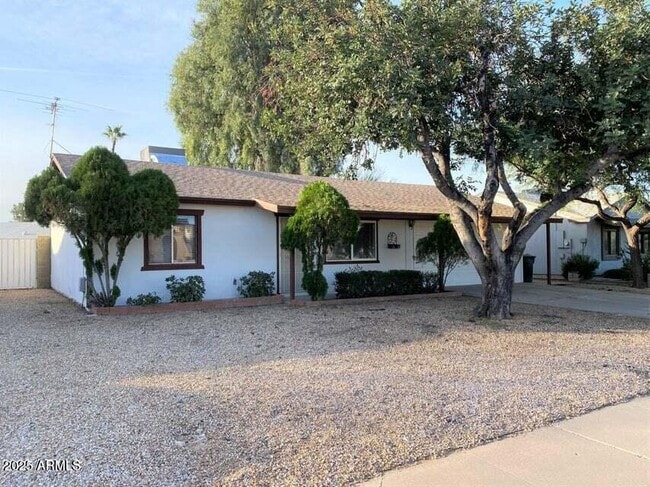 Building Photo - 3509 E Acoma Dr