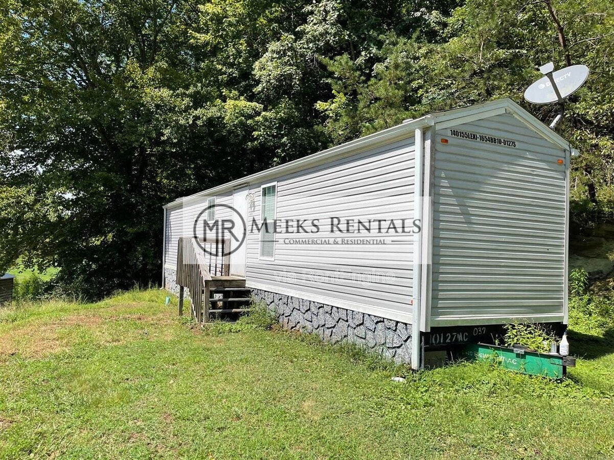 Photo - 481 Tackett Branch Rd