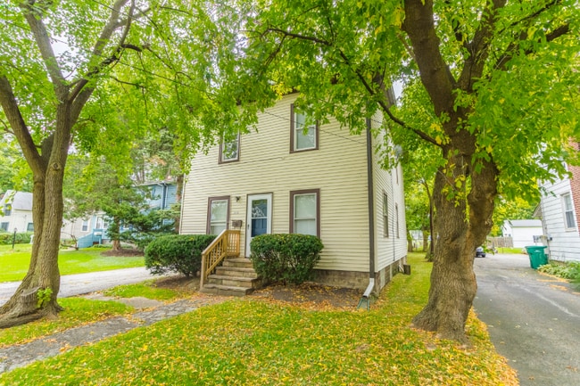 Photo - 37728 2nd St Unidad Lower