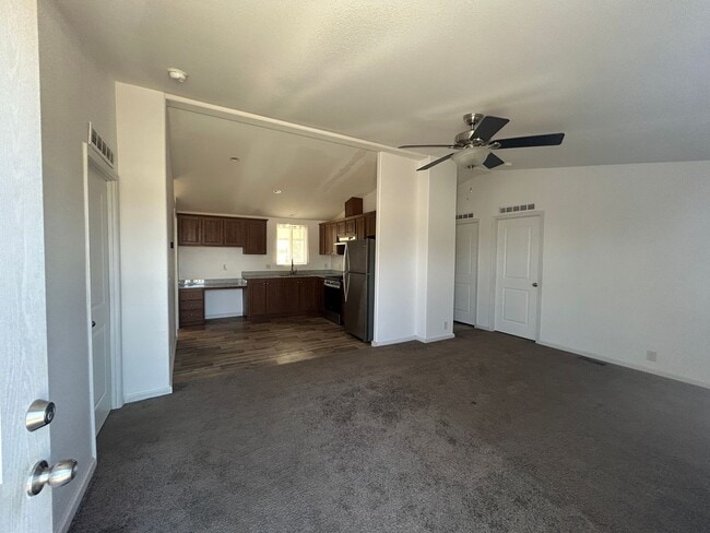 Photo - Clean in Country