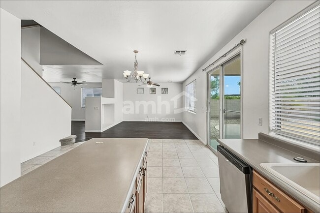 Photo - 14493 W Weldon Ave