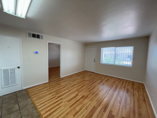 Light & Bright Condo in a Quiet Neighborhood – **First Month's Rent Free*** excludes recurring fees