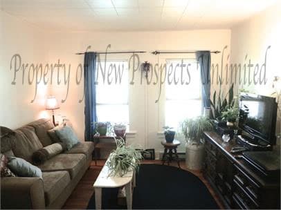 20 Clarke Ave Unit 2R