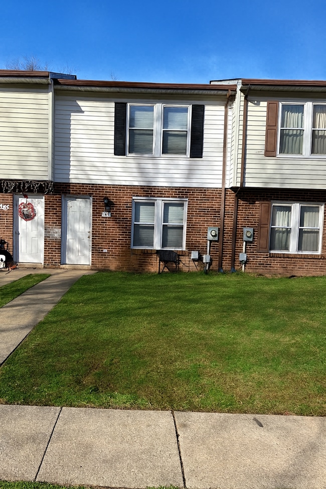 Photo - 156 Carnival Dr