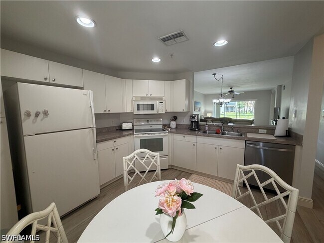Photo - 3009 Driftwood Way Unit 2803