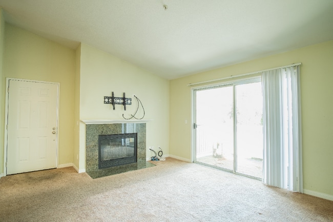 Photo - 2491 Creekside Ct