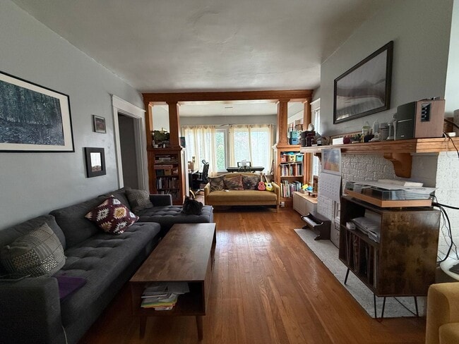 Photo - 6656-6656 Woodwell St Unit 6654