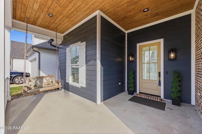 Photo - 102 Harvest Creek Ln