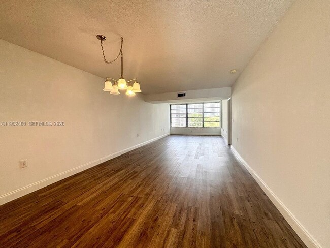 Photo - 1703 Whitehall Dr Unit 306