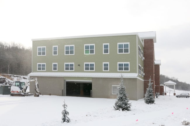 The Maxwell - After 55 Community