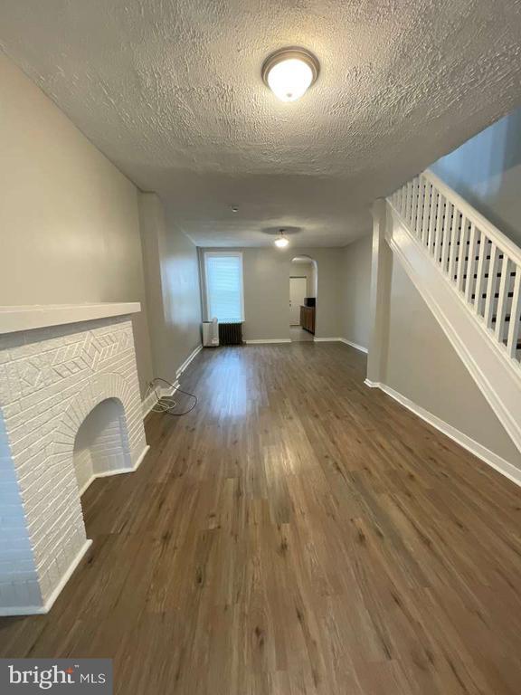 Building Photo - 1623 Carswell St Rental