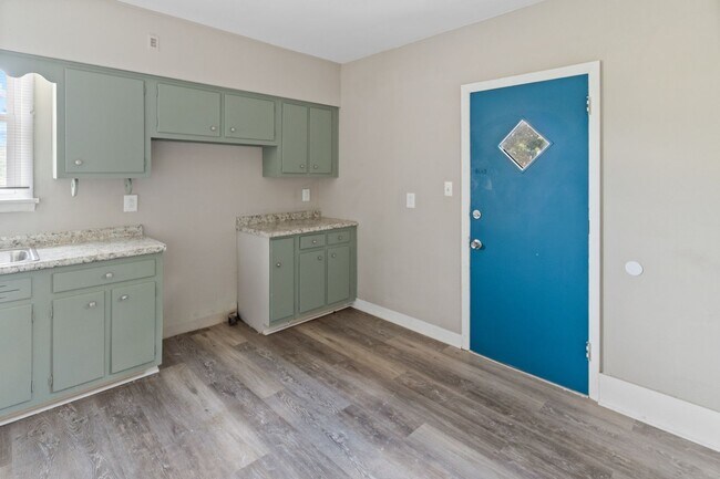 Photo - 416 First St_BT Unit 416-B