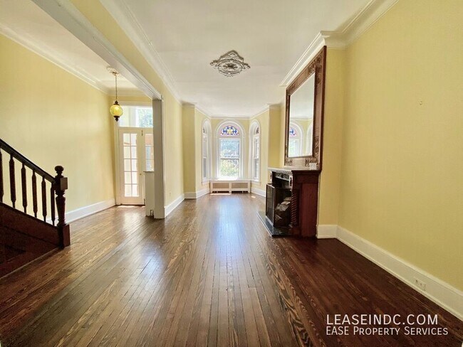 Photo - 1501 R St NW