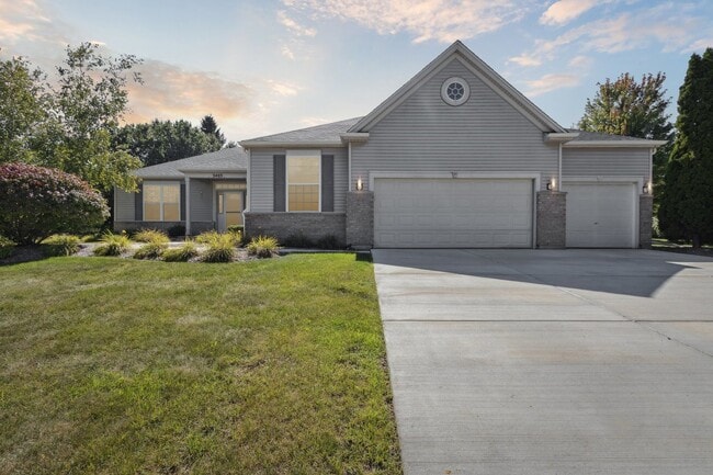 Building Photo - 3403 Green Pastures Ln Rental