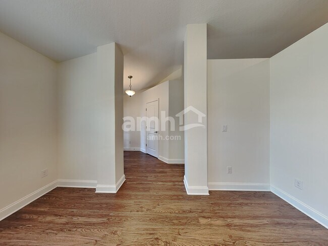 Photo - 77231 Lumber Creek Blvd