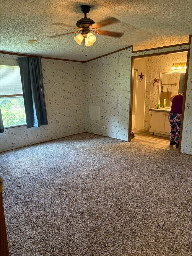Photo - 1517 Gashouse Rd