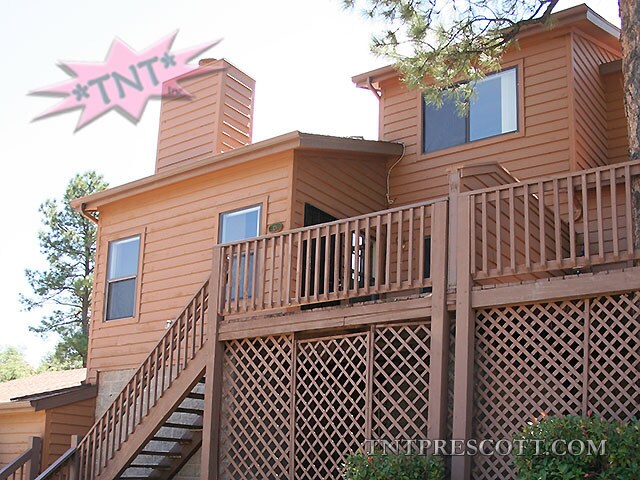 Townhome in Pine Creek Estates HOA ~ HOLD - Townhome in Pine Creek Estates HOA ~ HOLD
