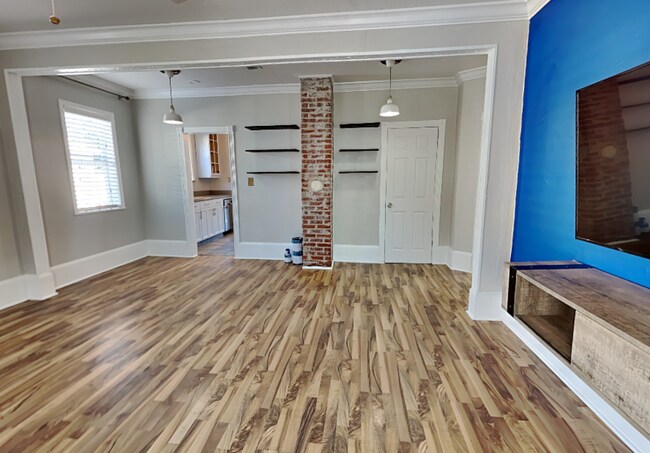 Photo - 1518 Pinewood Dr