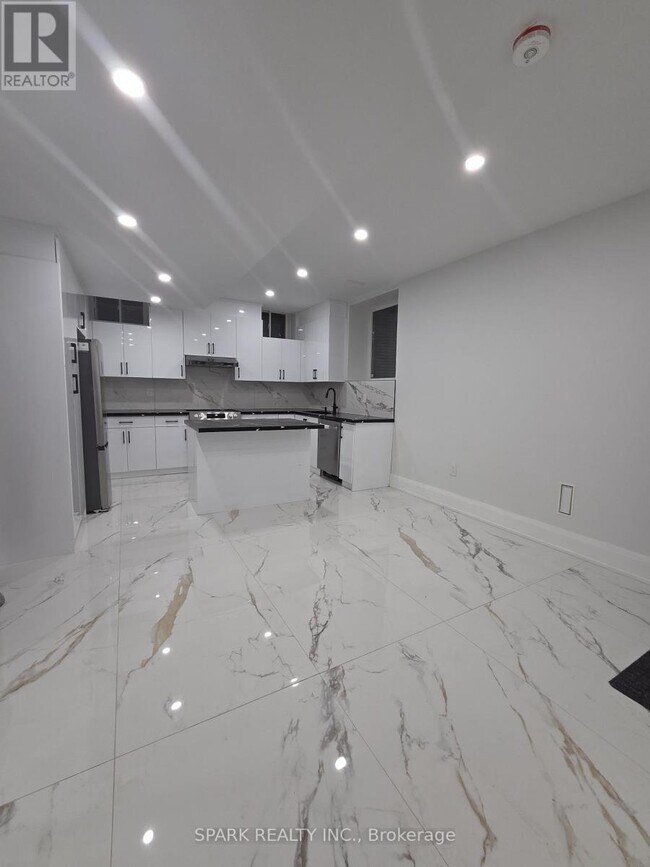 Photo - 1432 Yellow Rose Cir