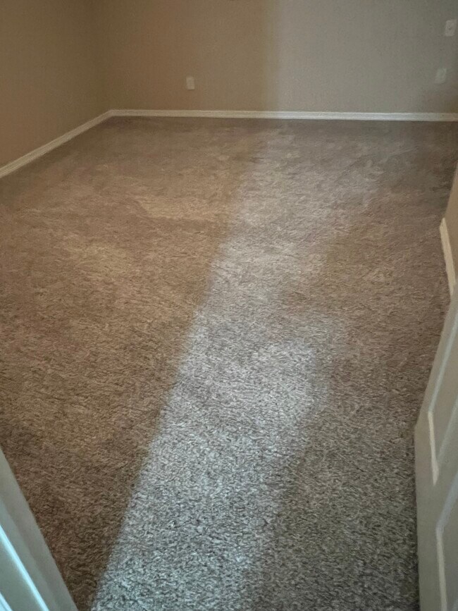 Photo - 2616 N Woodloch St