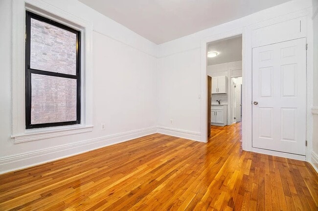 Photo - 551 Hudson St Unit 11