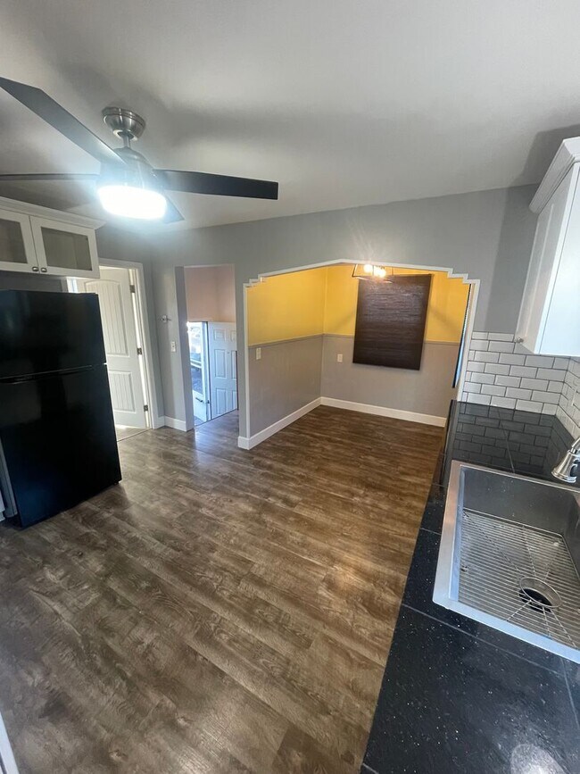 Photo - Large 2 Bedroom with Basement!