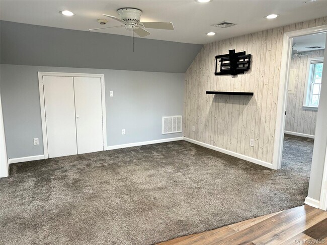 Photo - 425 Hunter St Unidad 2