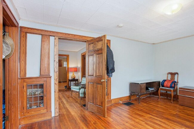 Photo - 1100 Butterworth St SW Unidad 2