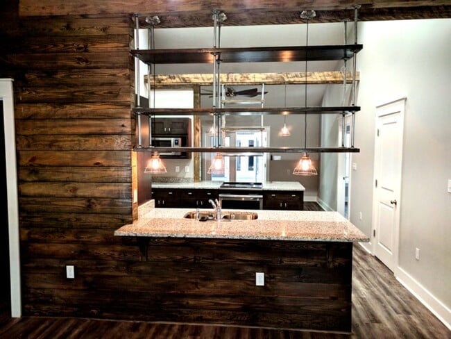 Photo - 1 mile to FSU 4 Bedroom 4 Bath - Upscale House