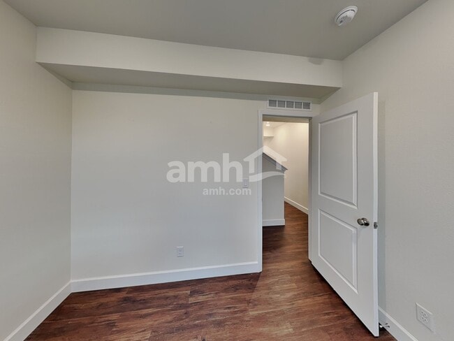 Photo - 14982 W 82nd Pl