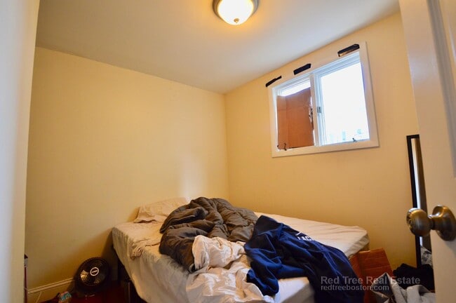 Photo - 238 Everett St Unit 1
