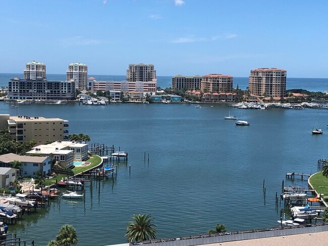Endless view looking west to the Gulf of Mexico - 400 Island Way Unit 1401 Rental