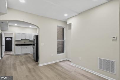 Photo - 139 N Lakewood Ave