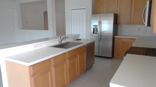 Photo - 1029 Millebourne Way
