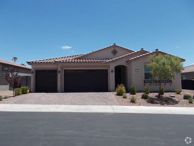 Building Photo - 1401 Cattail Falls St Rental
