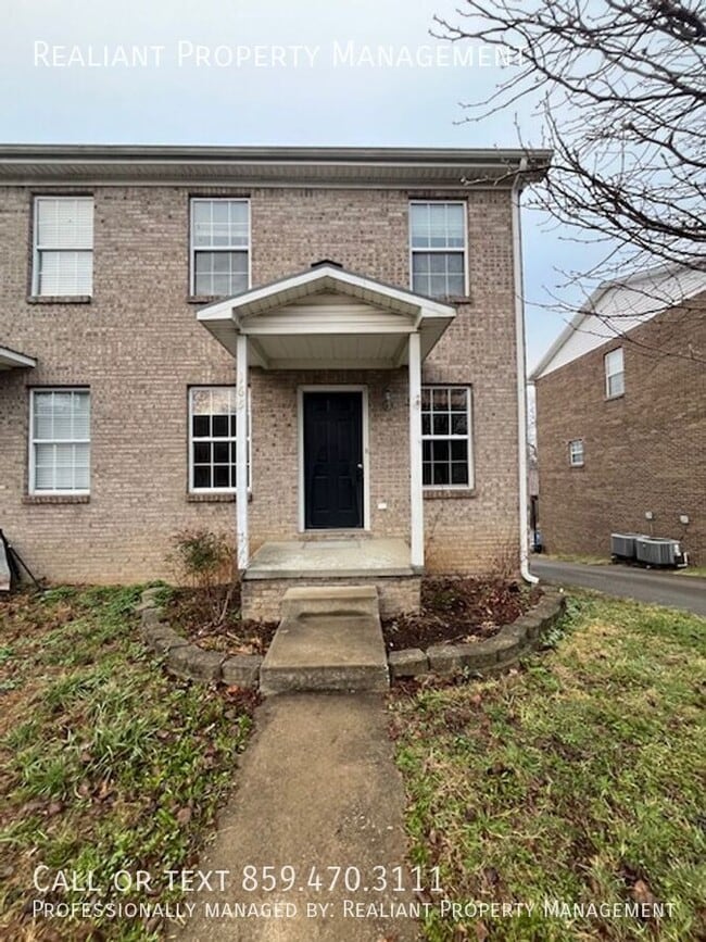 Building Photo - 165 Garnet Dr