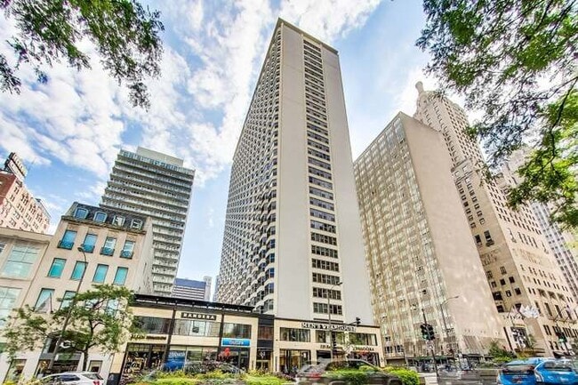 Building Photo - 535 S Michigan Ave Unit 712 Rental