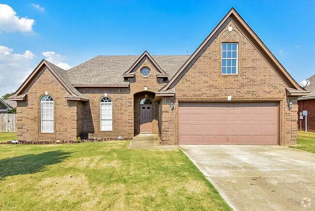 Building Photo - 4102 Ravenwood Dr N Rental