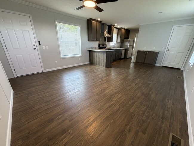Photo - 38051 St Tropez Dr