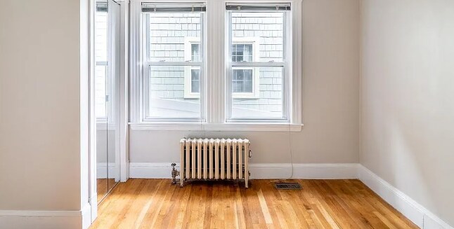 Photo - 122 Hillside St Unit 1