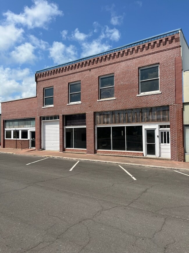1401 Walnut St Unit 2