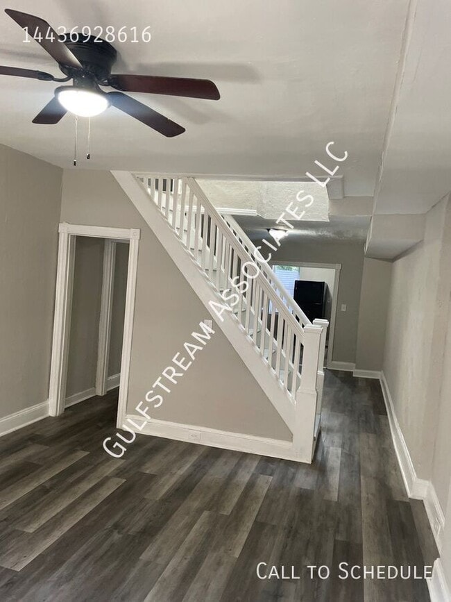 Photo - 2102 W Fayette St