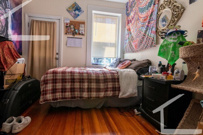 55 Brackett St