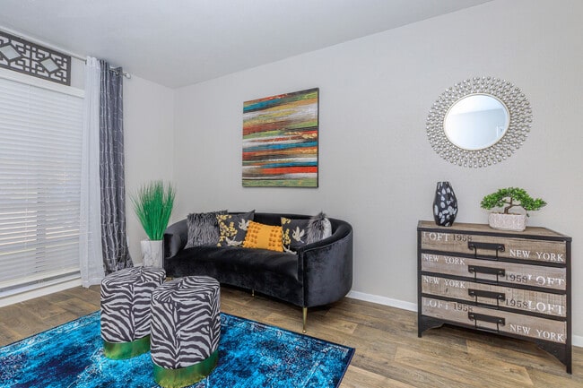 Bainbridge Apartments